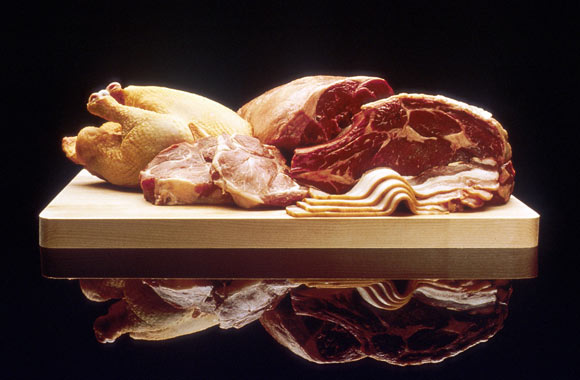 What are the health benefits of meat and what type of meat should you eat?