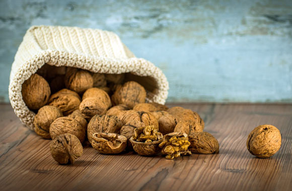 health benefits of nuts walnuts
